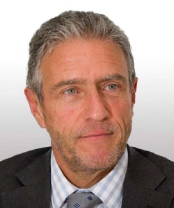  <b>Alberto</b>  <b>Escofet</b>, 