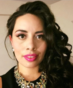  <b>Silvia C.</b>  <b>López</b>, 